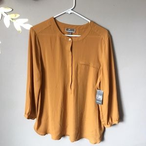 JM Collection Pleated Back Blouse Golden Large